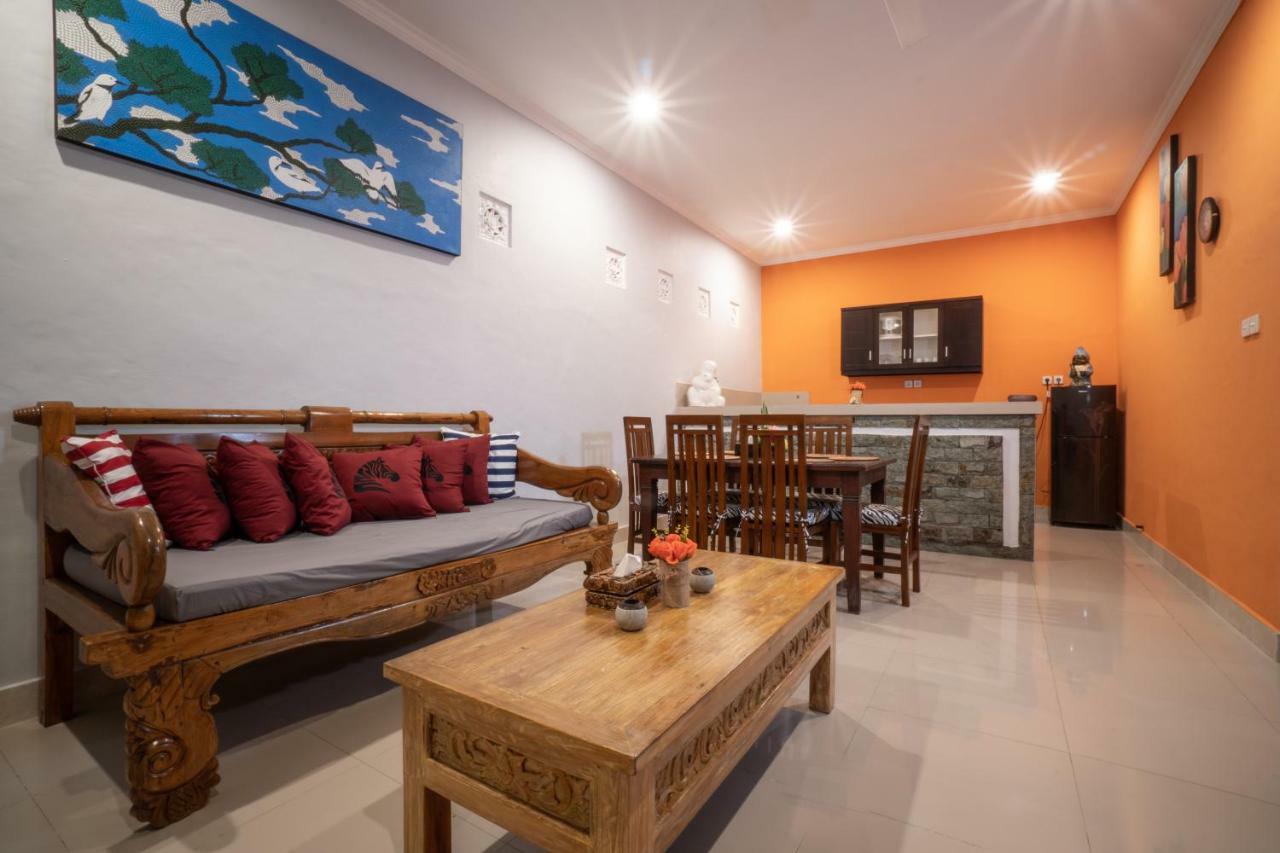 The Catur Villa Seminyak Buitenkant foto